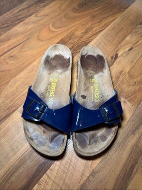 Birkenstock Glossy Navy Single-Buckle Sandals